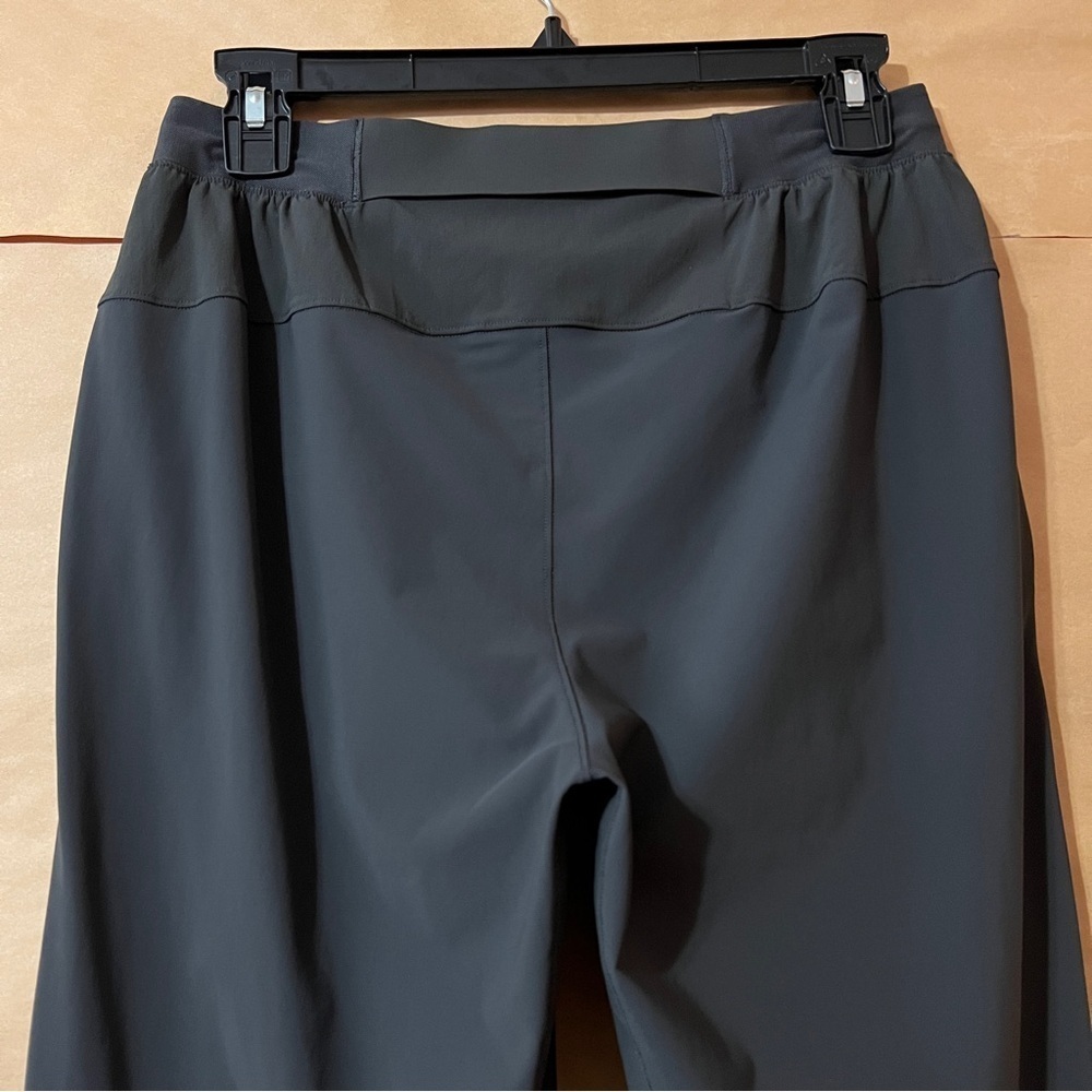 Lululemon | Men's Surge Hybrid Pants Performance Joggers Graphite Grey Size S - Picture 11 of 14